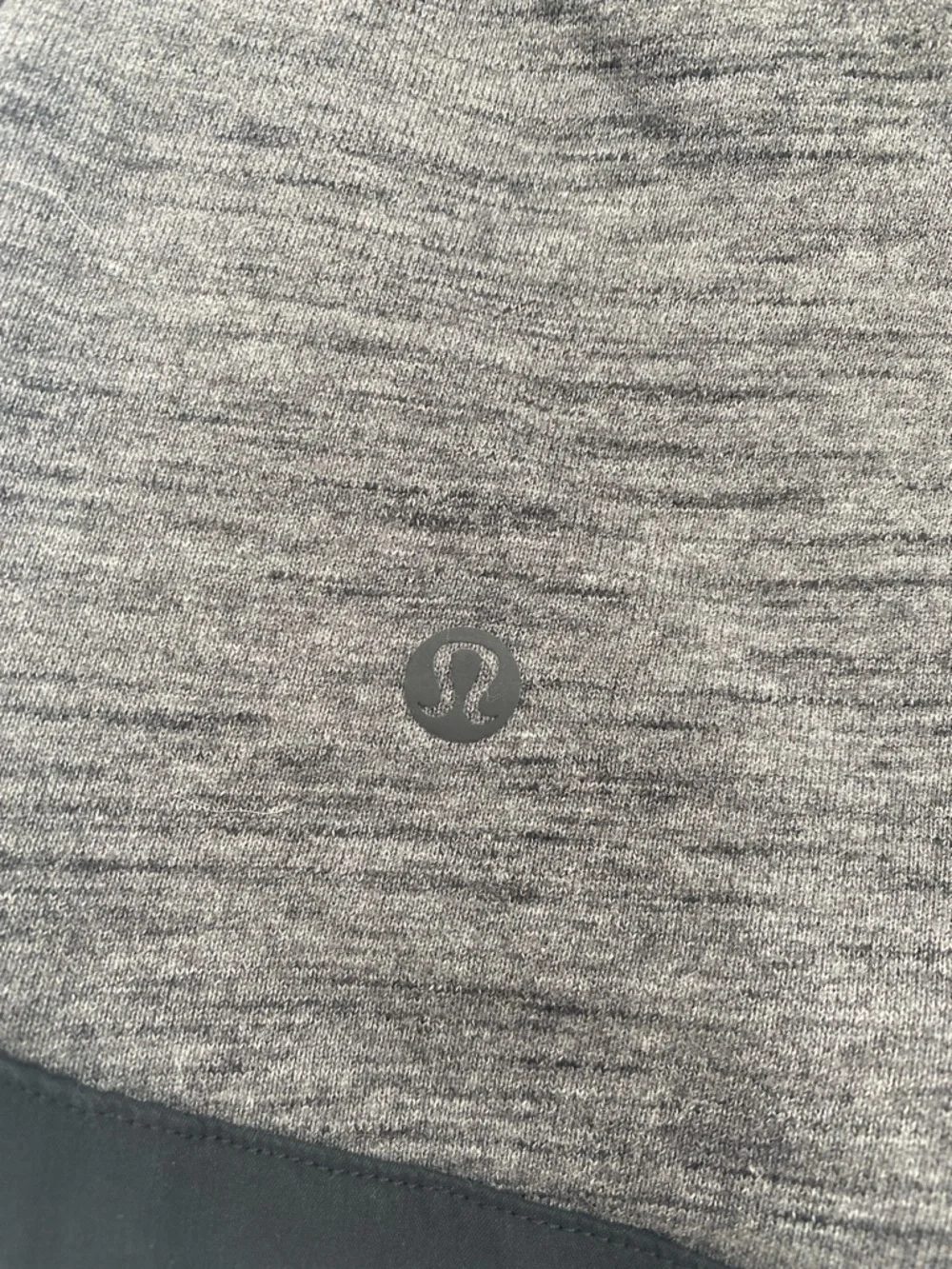 lululemon Varsity Heathered Gray Cotton shorts size 4 - Picture 3 of 8